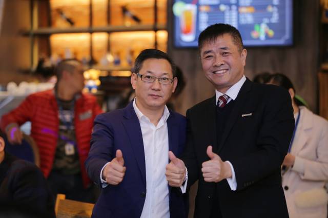 1512875437282030.jpg 2.jpg