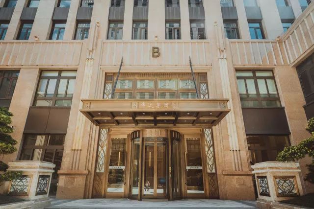 1516083292414266.jpg 2.jpg