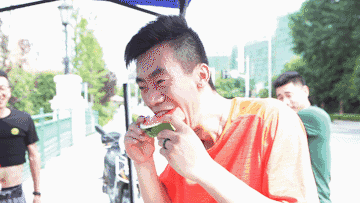 1530150319388749.gif 23.gif