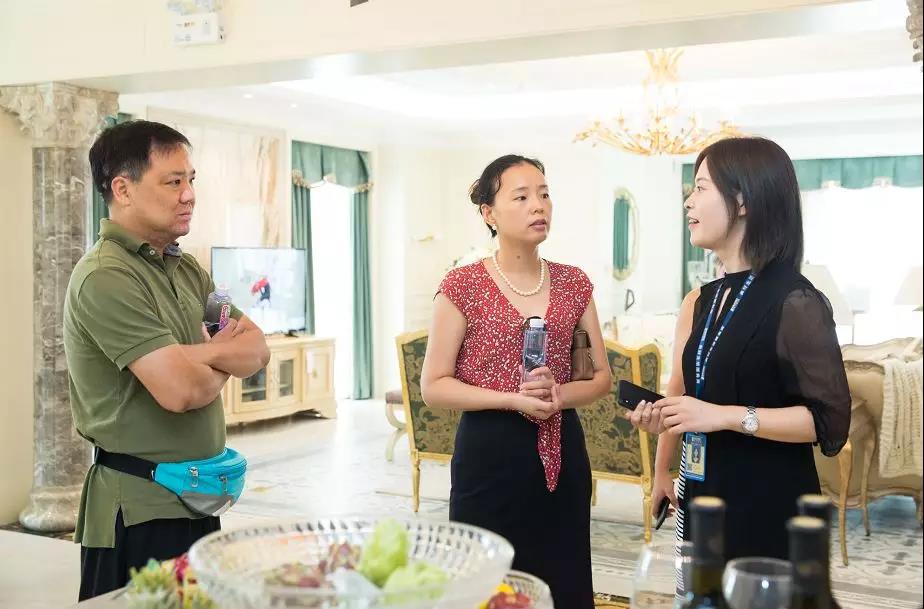 1536997736984653.jpg 1536997736984653.jpg