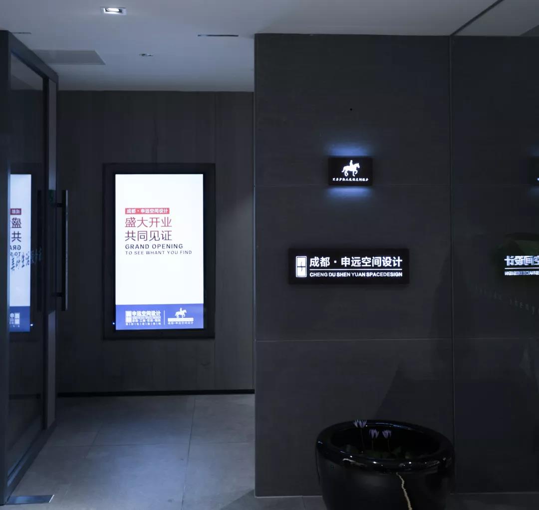 1539913765658386.jpg 1539913765658386.jpg