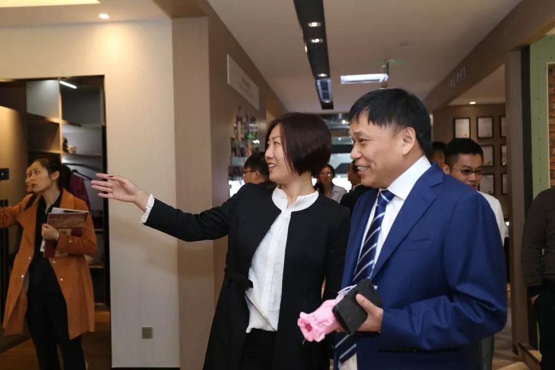 1539914142466937.jpg 1539914142466937.jpg