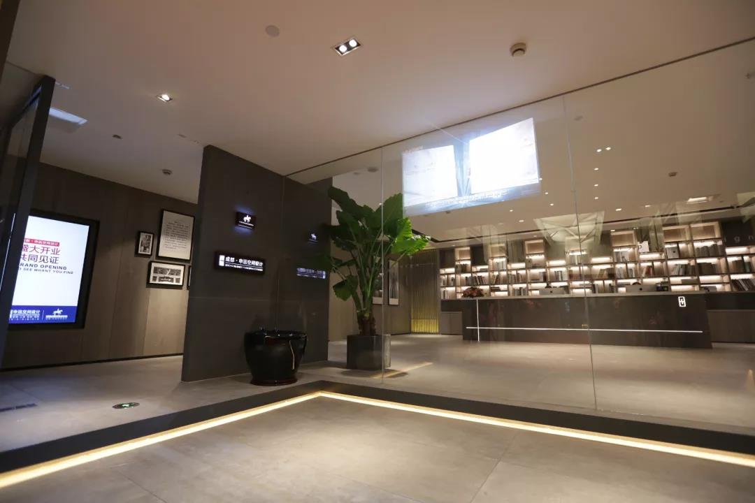 1539915901452651.jpg 1539915901452651.jpg