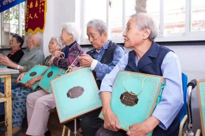 1540002810410265.jpg 1540002810410265.jpg